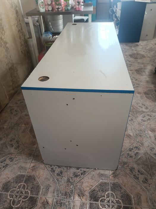 Продам столы  цена 5000тг