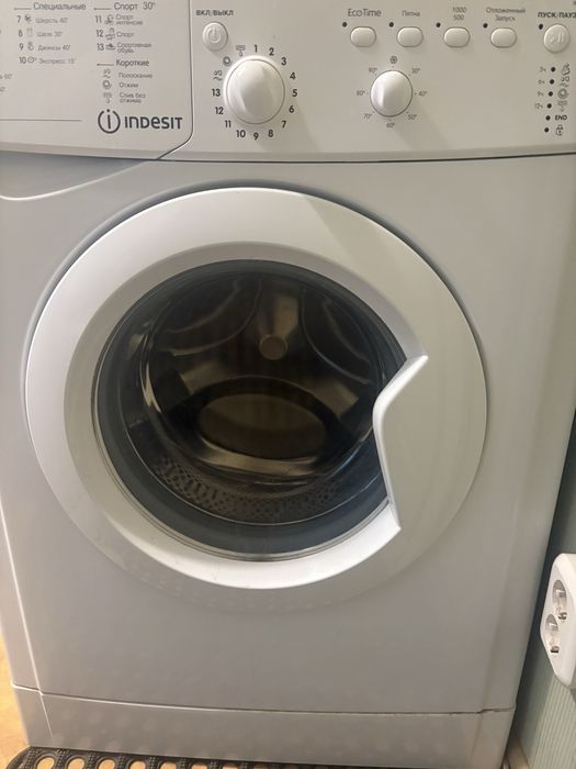 Продам машинку рабочий