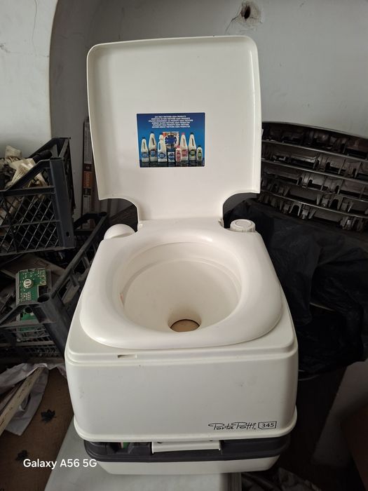 Химически тоалетни внос