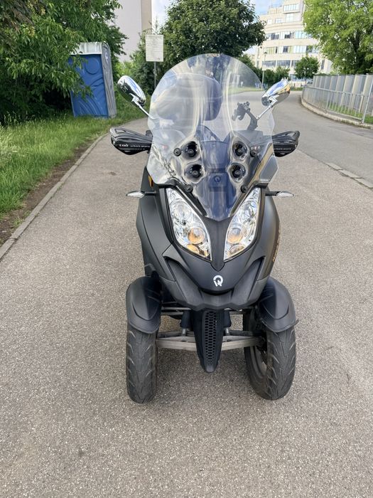 Vând Quadro 350S