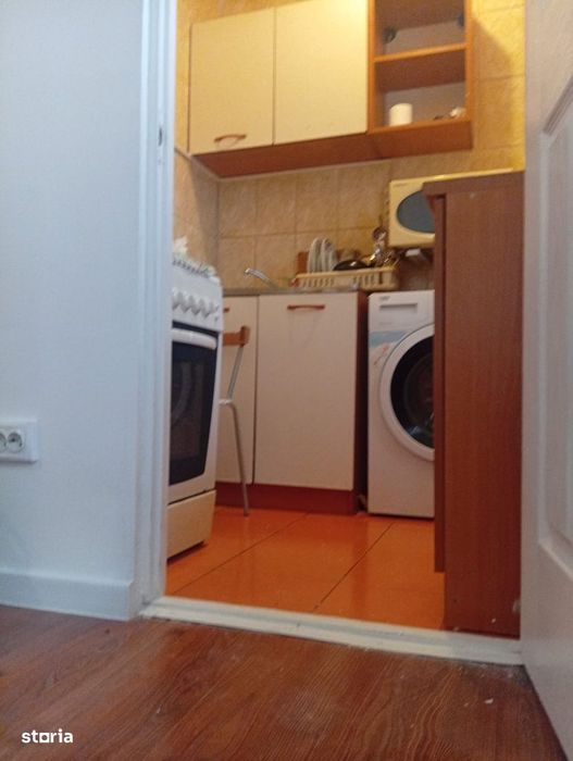 Garsoniera, 21 mp, renovata recent