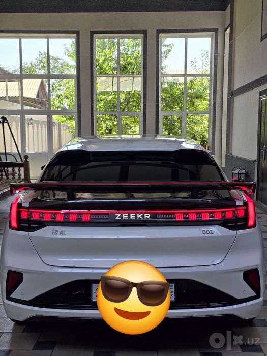 Продаётся Zeekr001
