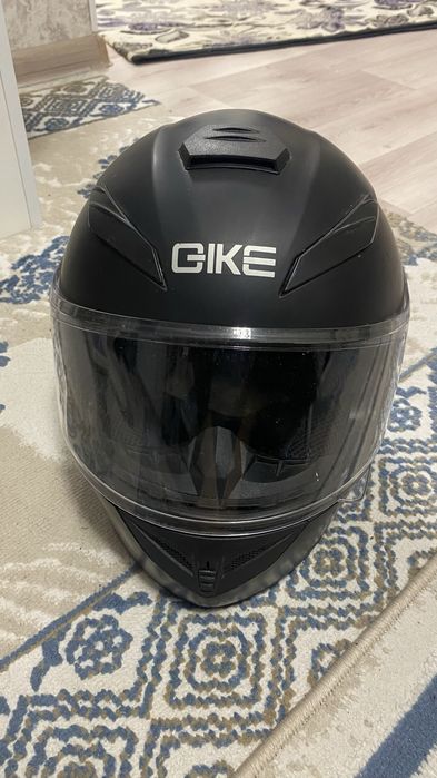 Продам каску qike