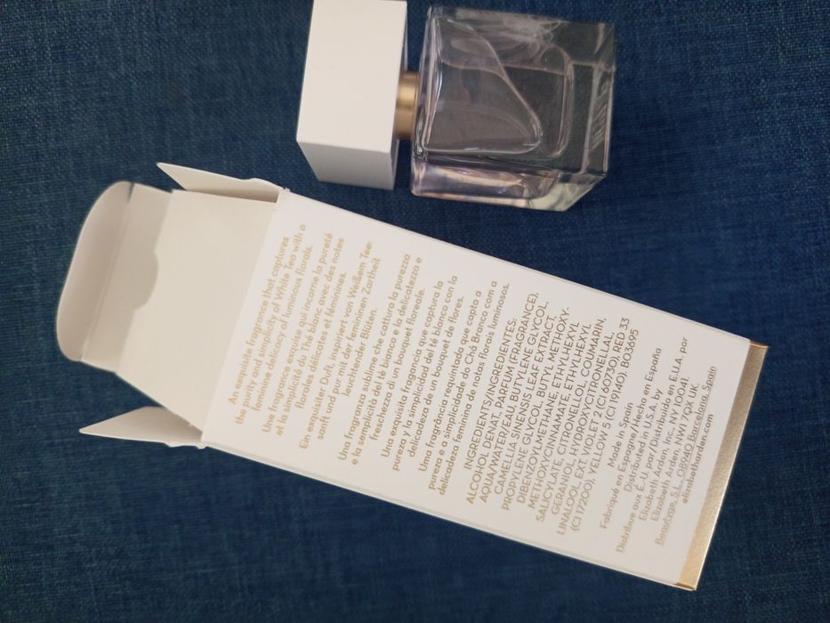Elizabeth  Arden White tea Eau Florale