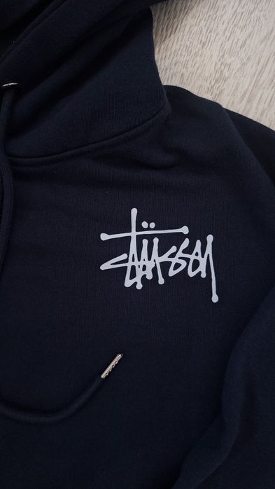 Слуичъри bershka, zara, stussy