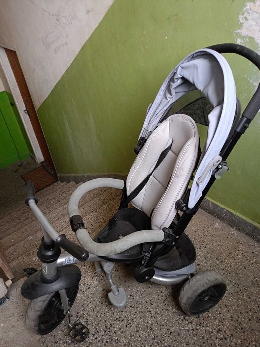 Триколка Lorelli