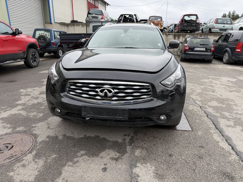 Infiniti FX30d S НА ЧАСТИ