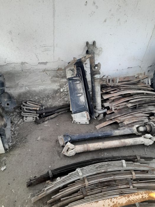 Зил запчастлар сотилади