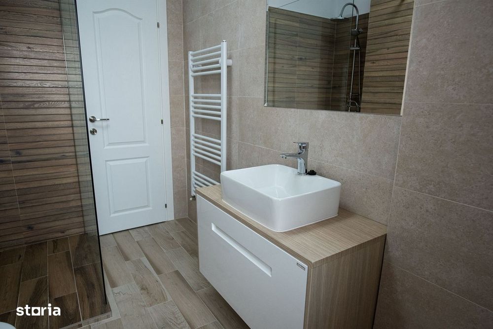 Apartament de închiriat Construcție Nouă 110 mp etajul 3 zonă centrală