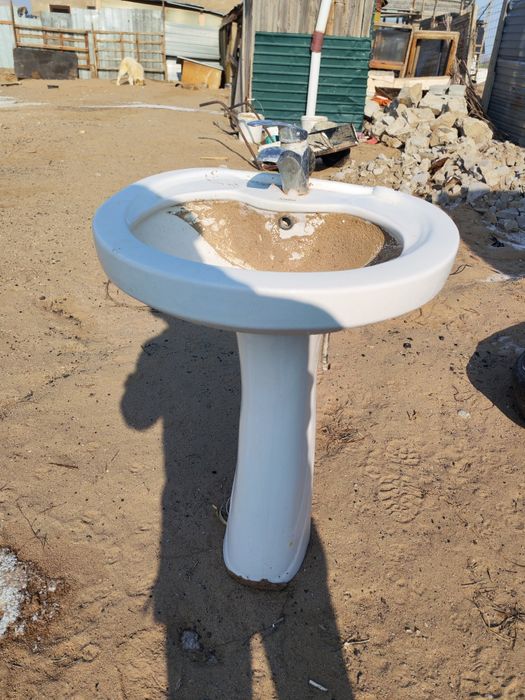 Туалет и раковина