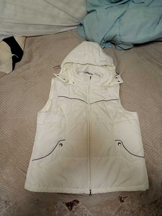 Дамски якета и елек