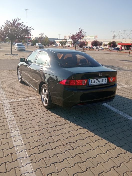 Vând/Schimb  Honda Accord motor 2.2 diesel