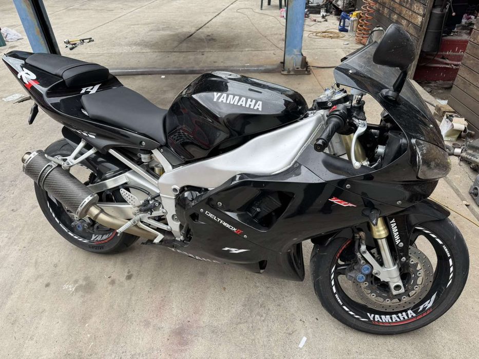 Yamaha yzf R1. Ямаха Р1