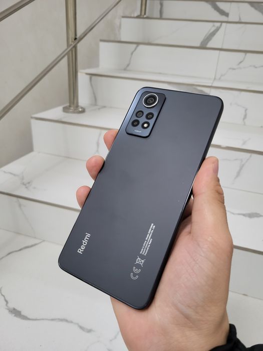 Xiaomi 12 pro (8/256)