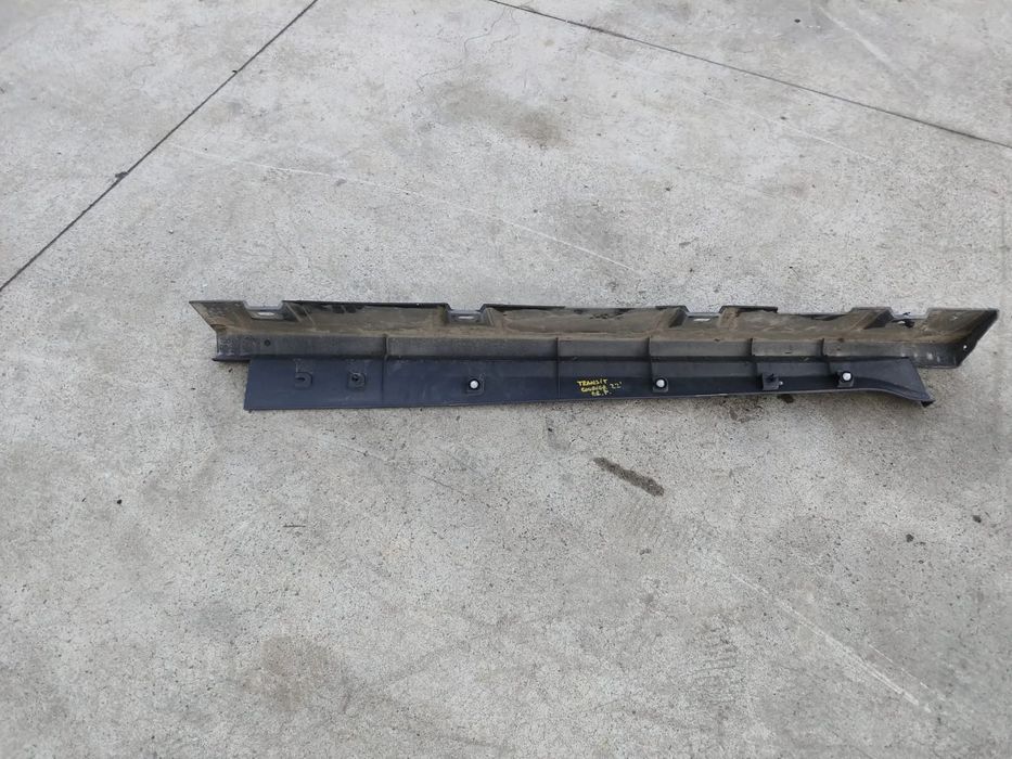 ornament prag dreapta fata  ford transit courier c4a  2022   et76-10154-af