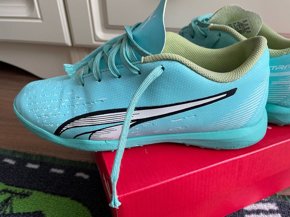 Pantofi de fotbal Puma