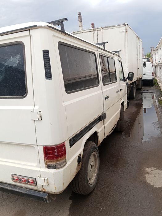 Продам Мерседес мв100 передний привод