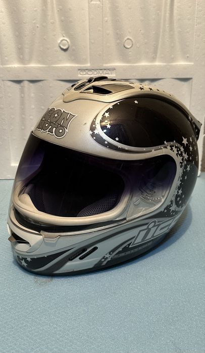 Каска Caberg Icon мото якета наколенки Alpinestars