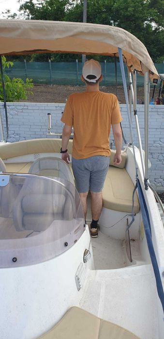 Vand Beneteau Flyer SunDeck 650/ 175 CP