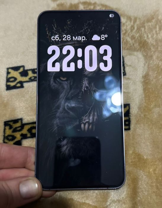 Самсунг с 24 + 12_256 ГБ