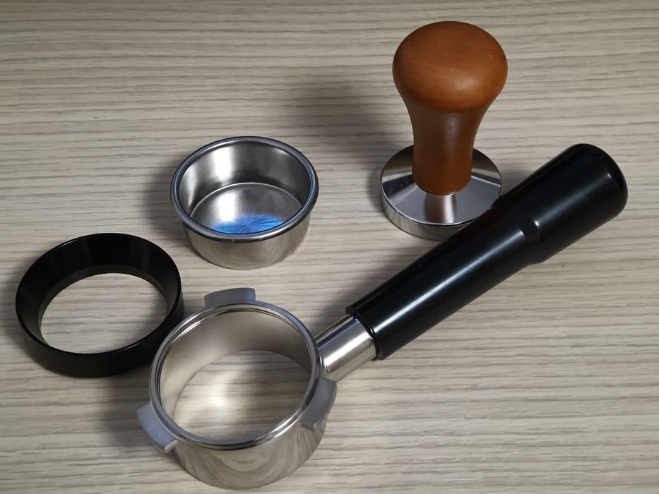 Portafiltru 54mm bottomless,tamper 53mm ,filtru ,pâlnie dozare