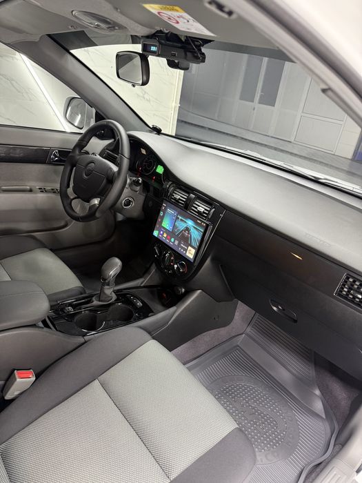 Продаю свою Lacetti 2022 г ноябрь. Пробег 20.000 км.  Full позиция