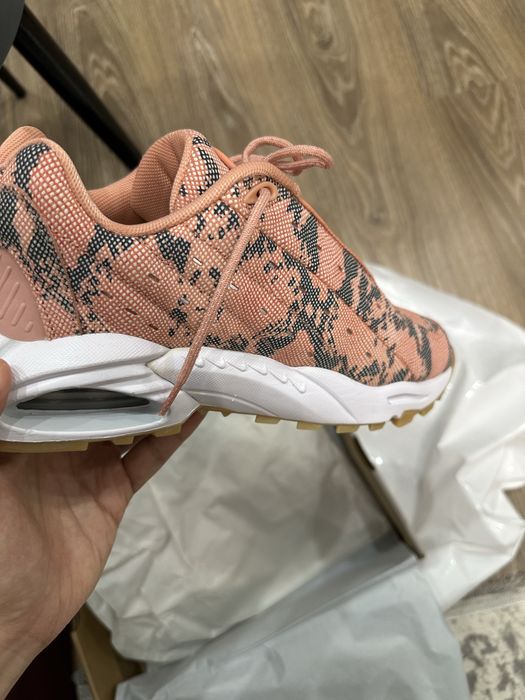 Кроссовки Нокта Найк