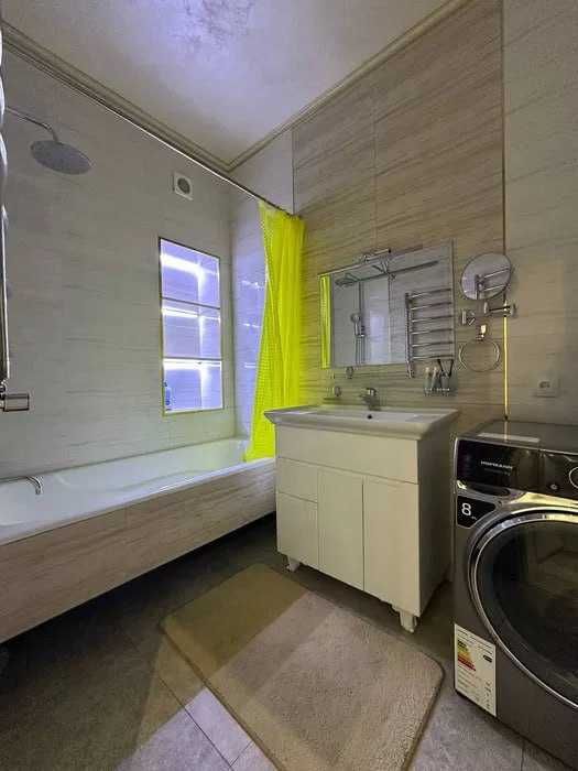 Dream House 8 роддом, 3 комнатная 110м2 ЕВРО ремонт с обстановкой