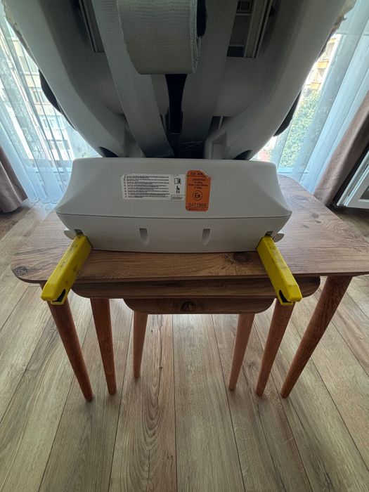 Детско столче за кола Lionelo Bastiaan One Isofix 0-36 кг