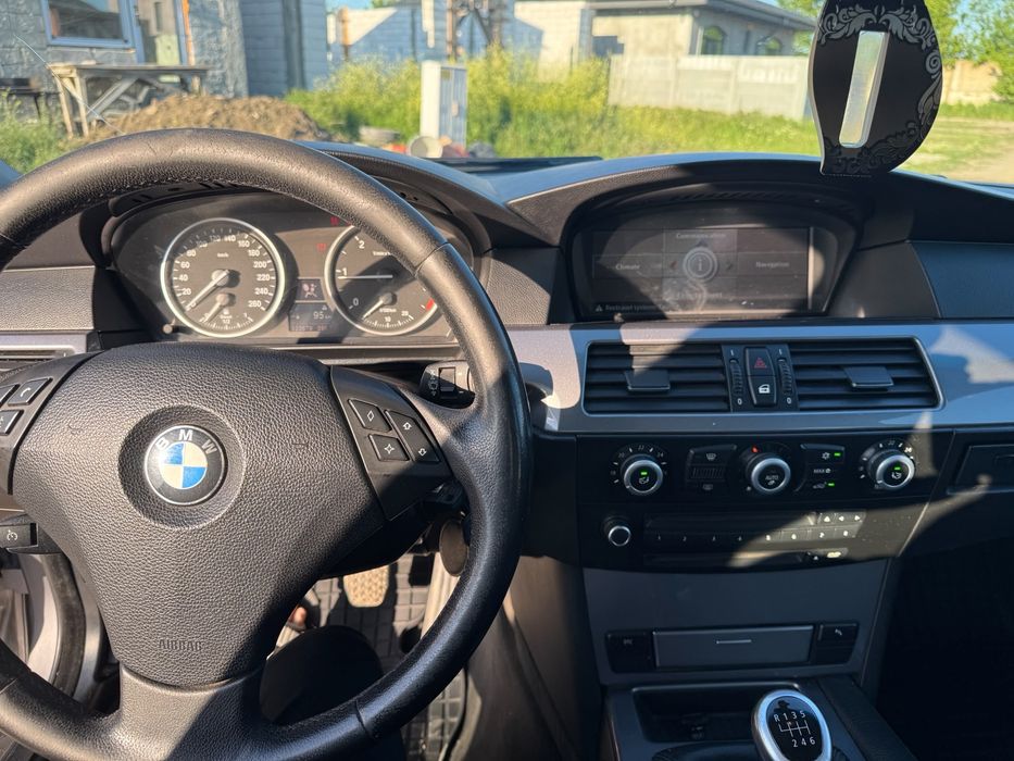 BMW 5 Series 2008 — imagine 3