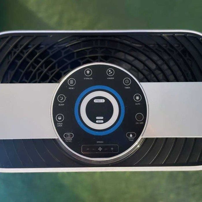 Очиститель воздуха.