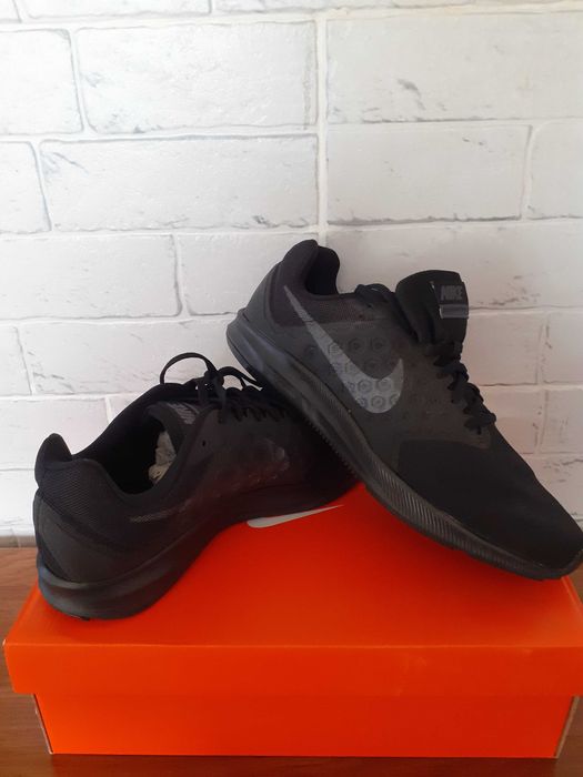 adidas  nou   nr  45