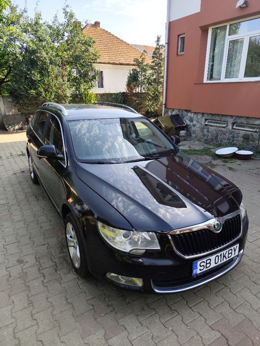 SKODA Superb 2013 — imagine 4