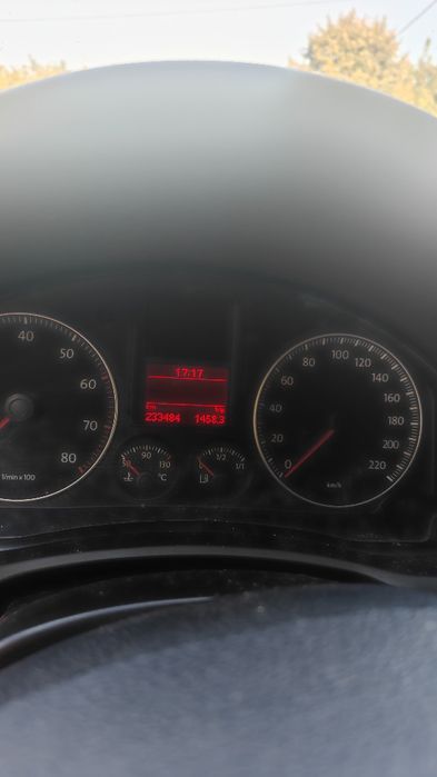 Se vinde Volskwagen Golf 5