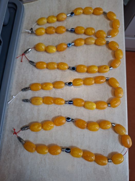 Аксесоари от кехлибар 6 €за бр.