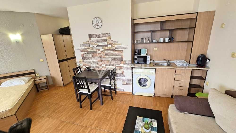 Продава се Едностаен апартамент в к.к. Слънчев бряг - 45 кв.м за 1178 €/кв.м - Снимка #13