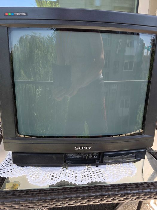 SONY Trinitron 21"