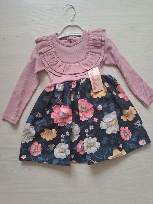 Продам платья для девочки