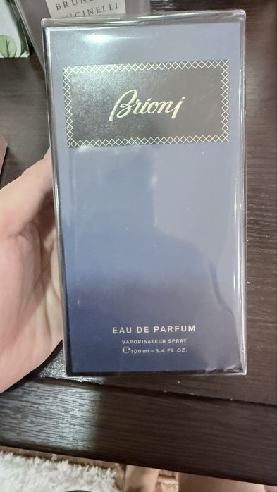 Brioni Eau de Parfum сотилади