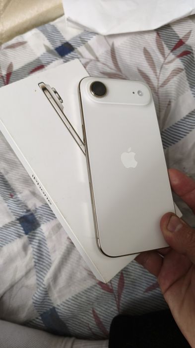 iPhone 17aire GOLD ideal