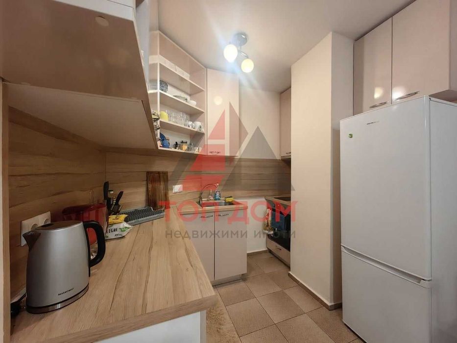 Дава се под наем Двустаен апартамент в Варна, Левски - 70 кв.м за 548.25 € - Снимка #4