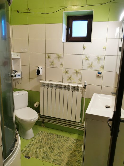Casa de vânzare sau schimb cu apartament 2 camere decomandate in Constanța