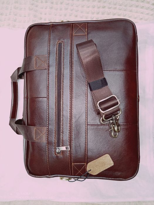 Продам кожаный портфель