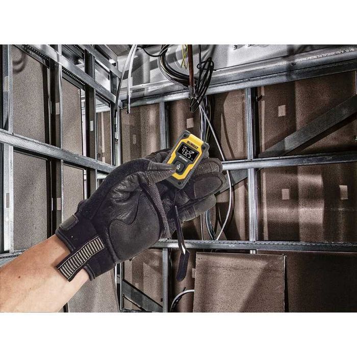 Лазерна ролетка DeWALT DW055PL-XJ до 16 метра с USB зареждане