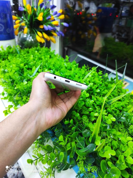 Samsung A13 holati alo garantiyasi bor