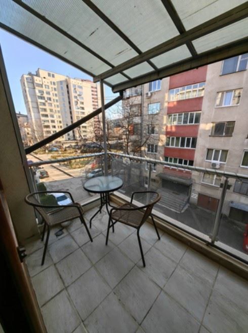 Дава се под наем Двустаен апартамент в София, Гео Милев - 55 кв.м за 597.21 € - Снимка #7