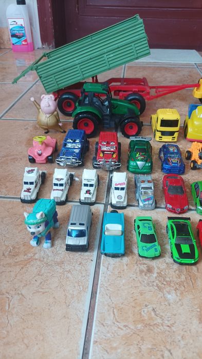 Mașinuțe de vânzare