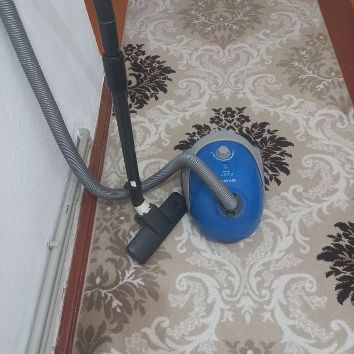 Пылесос Самсунг EASY 1800