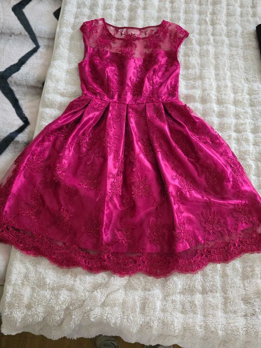 Vand rochie de ocazie