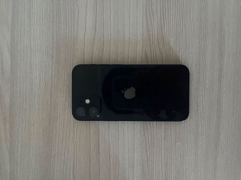 Продам IPhone 12 mini, 64 gb